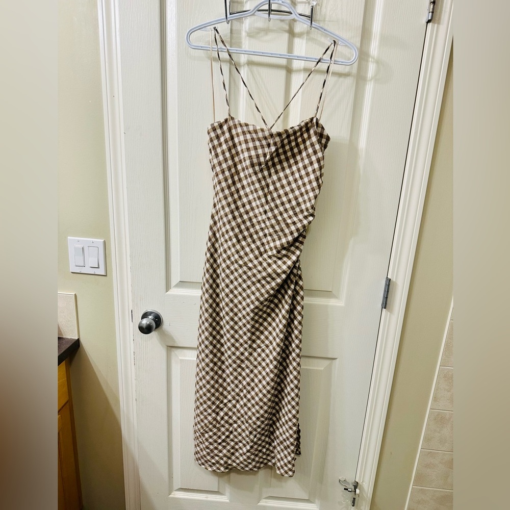 BNWT Zara Midi Dress